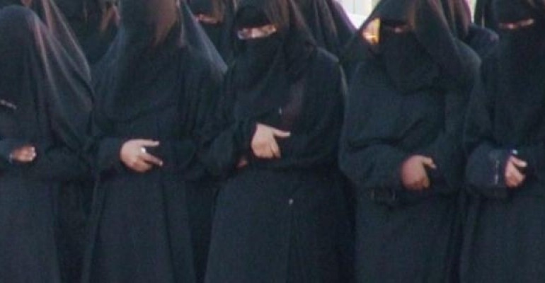 3015 5 كيفية الصلاة الصحيحة بالصور للنساء - صلاة المراة السليمة رحاب أحمد