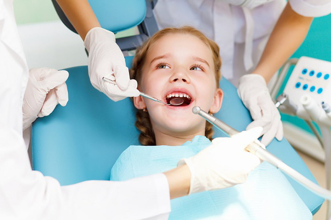 معلومات عن طبيب الاسنان , اكثر الاطباء الظرفاء روح اطفال